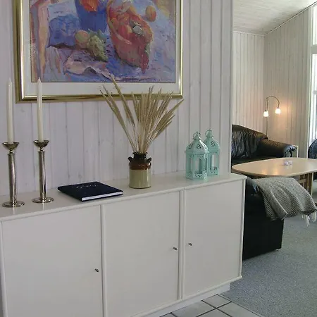 Holiday home Holiday Annettevaenget Hojby Iv
